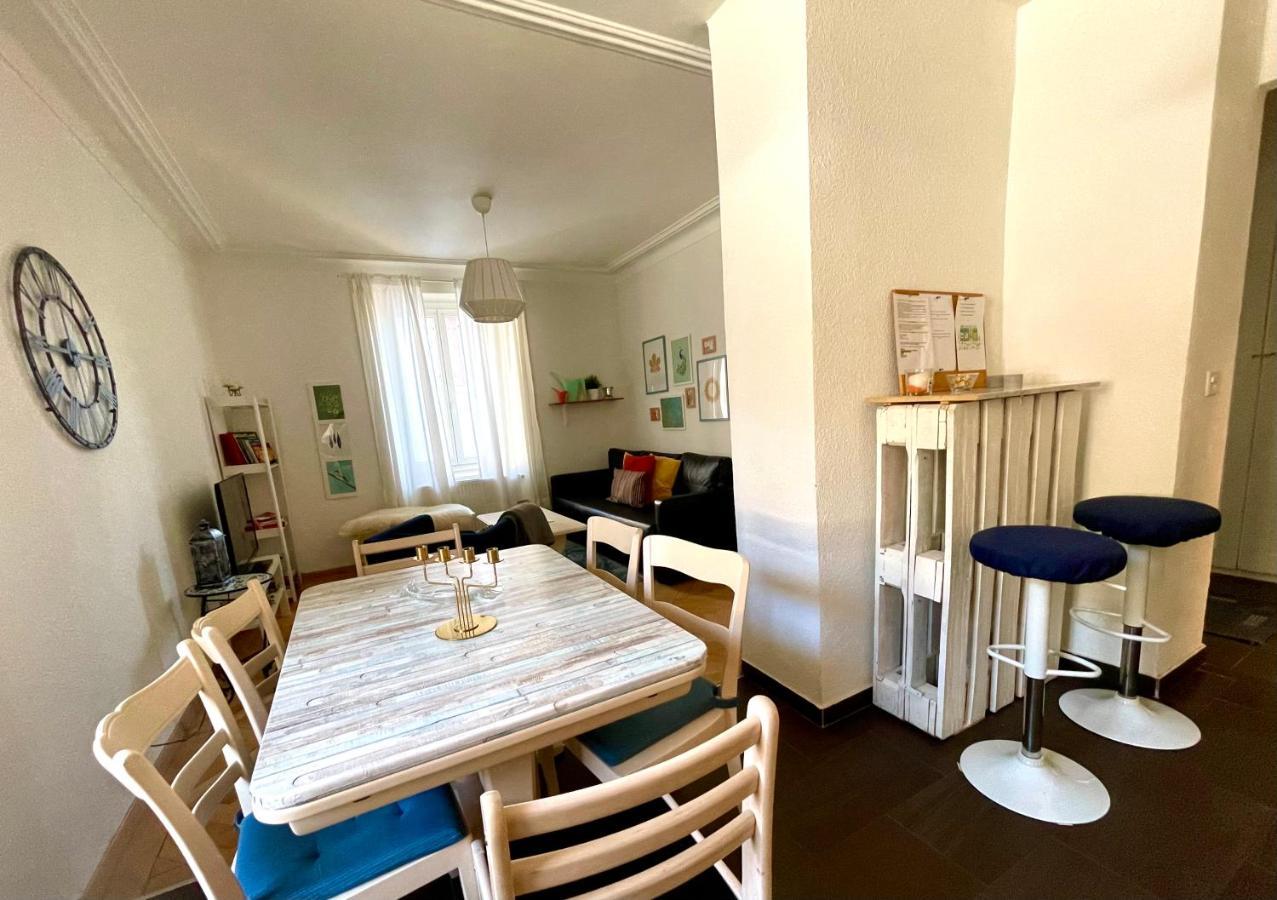 Appartement Douces Heures Avec Parking Couvert Prive ル・ロクル エクステリア 写真